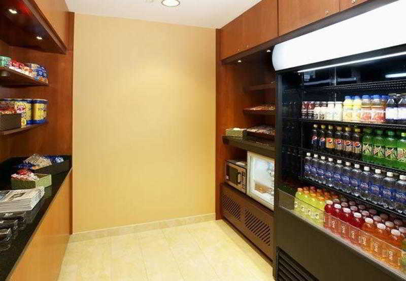 Fairfield Inn & Suites By Marriott Cumberland Restaurante foto